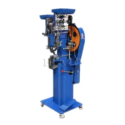 Máquina para perforar el orificio